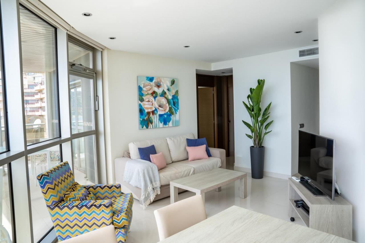 Apartamentos Vista Bella 칼페 외부 사진