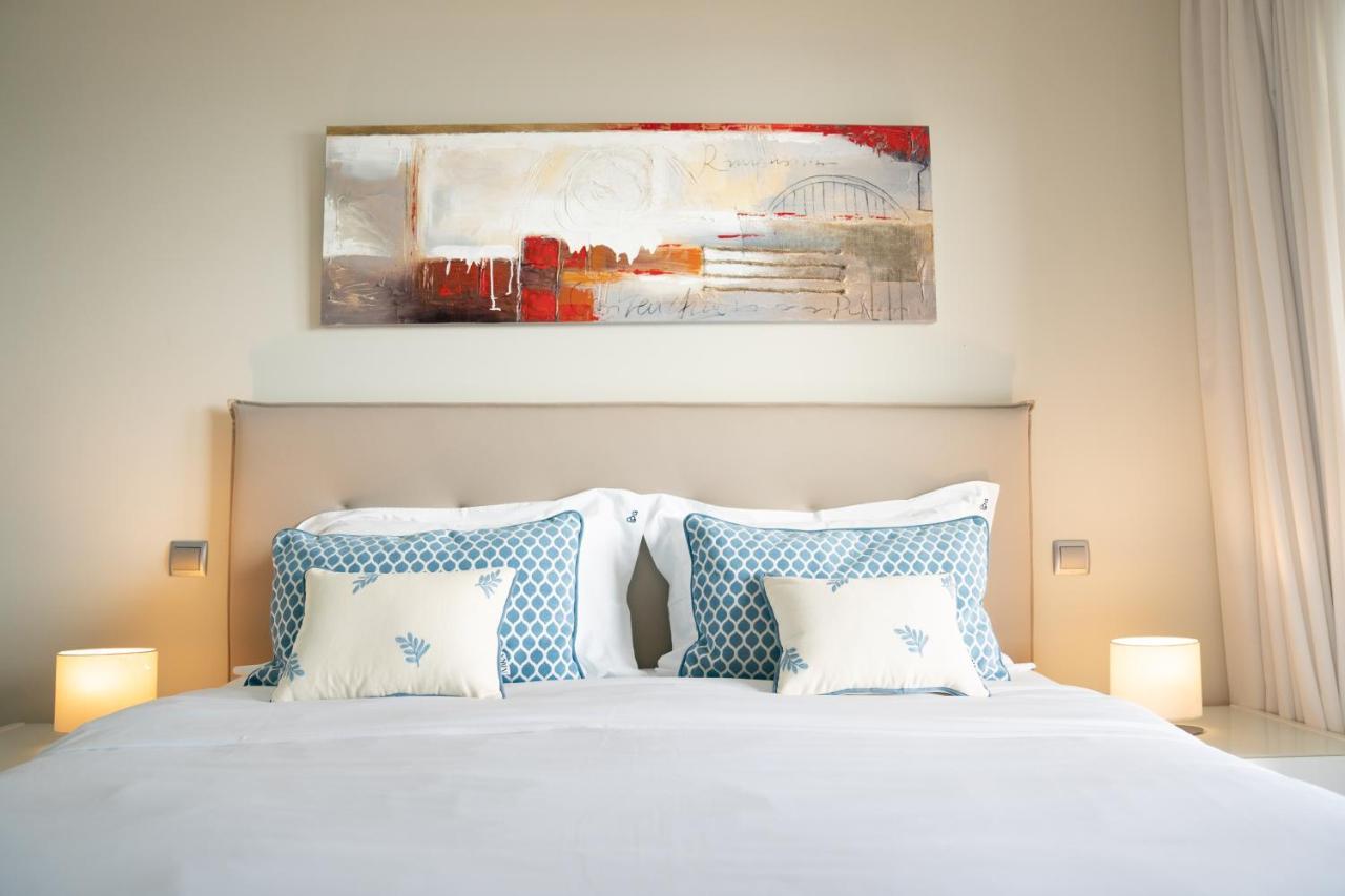 Apartamentos Vista Bella 칼페 외부 사진
